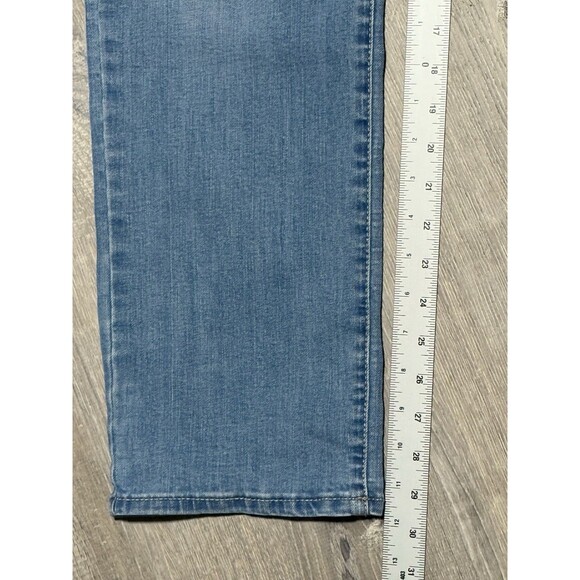 Banana Republic Women’s Straight Leg Jeans Size 14 / 32 Light Wash Mid-Rise - Picture 5 of 6